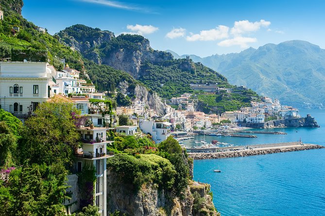 Small-Group Tour of the Amalfi Coast by Minivan with Light Lunch - Stop in Sorrento: a quick kickoff, not a full visit