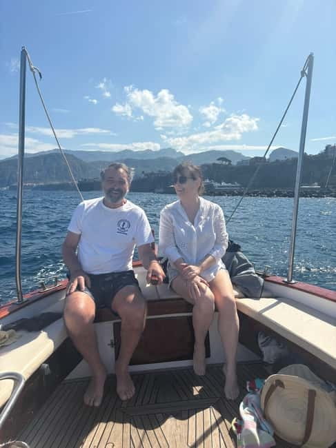 Sorrento: Boat Coastal Cruise with Swim and Limoncello - Sorrento, Sant’Agnello, Marina Piccola, and Marina Grande: seeing the towns as coastlines