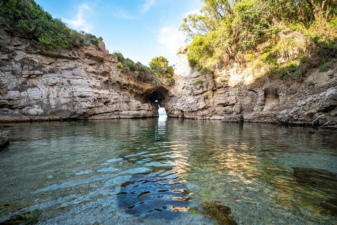 Sorrento Coast Cruise with Limoncello Tasting - Bagni della Regina Giovanna: Roman Ruins Meets Emerald Water