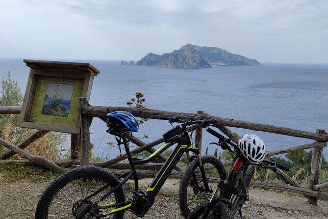 Sorrento: Gastronomic Tour by E-Bike and Visit to Acetaia - English guidance and local tips from Macarena-style hosting