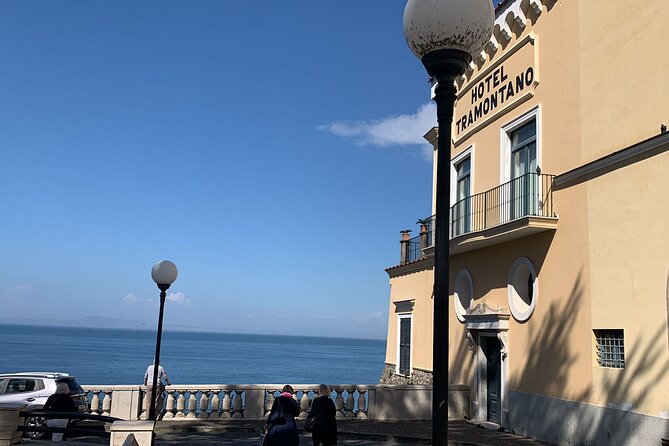Sorrento grand tour off the beaten track with breathtaking landscapes - Excelsior Vittoria and Piazza S. Antonino: Caruso, Lucio Dalla, Wagner, Nietzsche