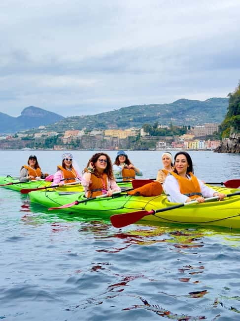 Sorrento: Guided Kayak Tour + Free 1h Paddleboarding - 6 Highlights That Make This Kayak + Paddleboarding Combo Worth It
