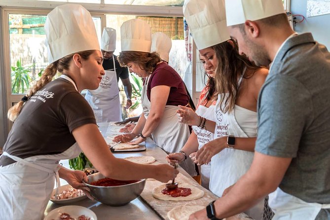 Sorrento Handmade Pizza school - Mix, Shape, Top: Your Pizza Napoletana Workflow