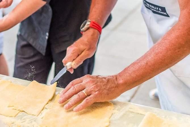 Sorrento: Hands-On Pasta, Tiramisu & Limoncello Fun Class - Caprese salad: simple, but you learn the details that make it taste right