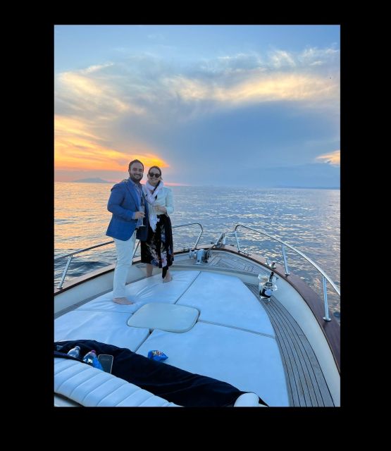 Sorrento: Luxury Private boat drinking & watching the sunset - What you’ll do onboard during the aperitif + sightseeing stretch