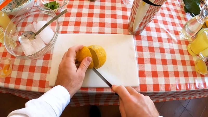 Sorrento: Make the best Fried Pizza and Limoncello Spritz - Aperitif First: Olive Oil and Mozzarella on the Sorrento Hills