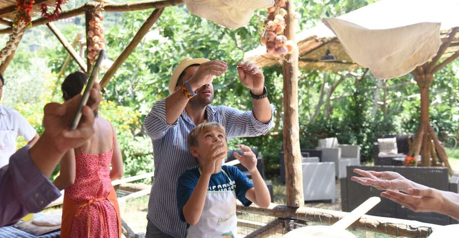 Sorrento: Pizza Lesson, Wine, and Limoncello at a Local Farm - Key points to know before you go