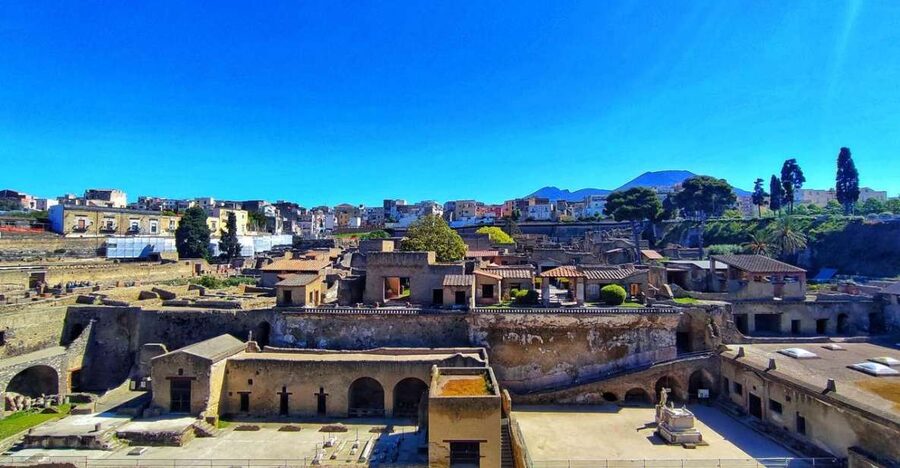 Sorrento: Pompeii & Herculaneum Day Trip Entry and Lunch - Key takeaways before you go