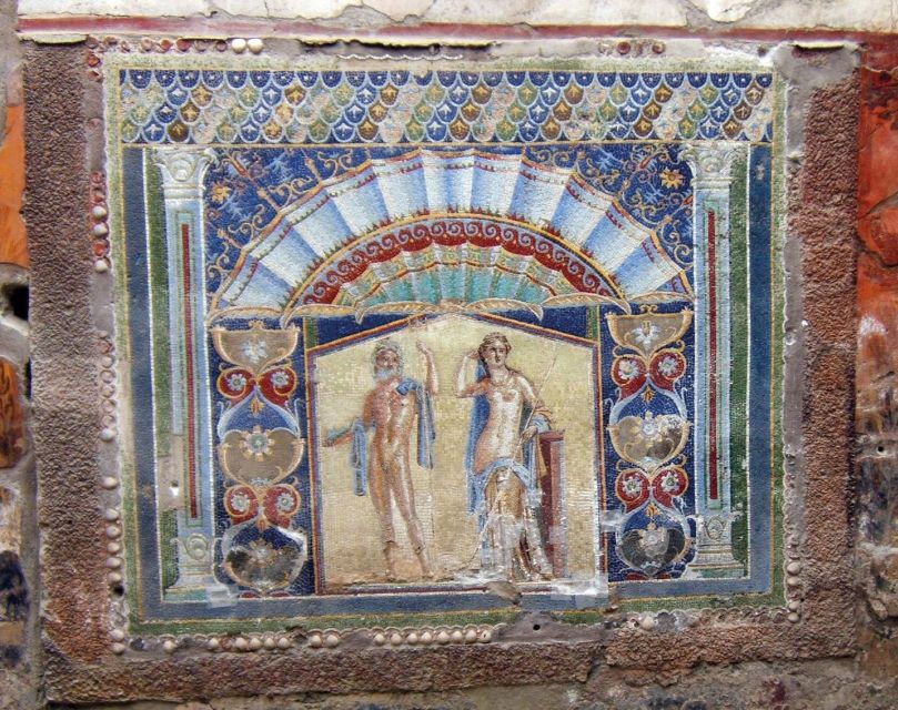 Sorrento: Pompeii & Herculaneum Day Trip Entry and Lunch - Herculaneum in focus: why this site feels easier to grasp