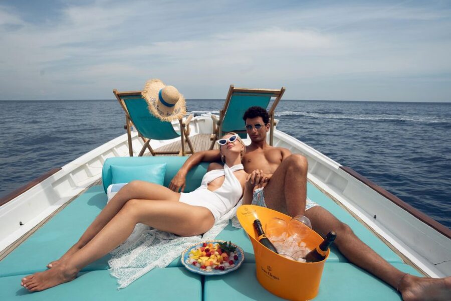 Sorrento: Private Photo Shoot with a PRO Photographer - Value for money: $508.15 for up to 5 people