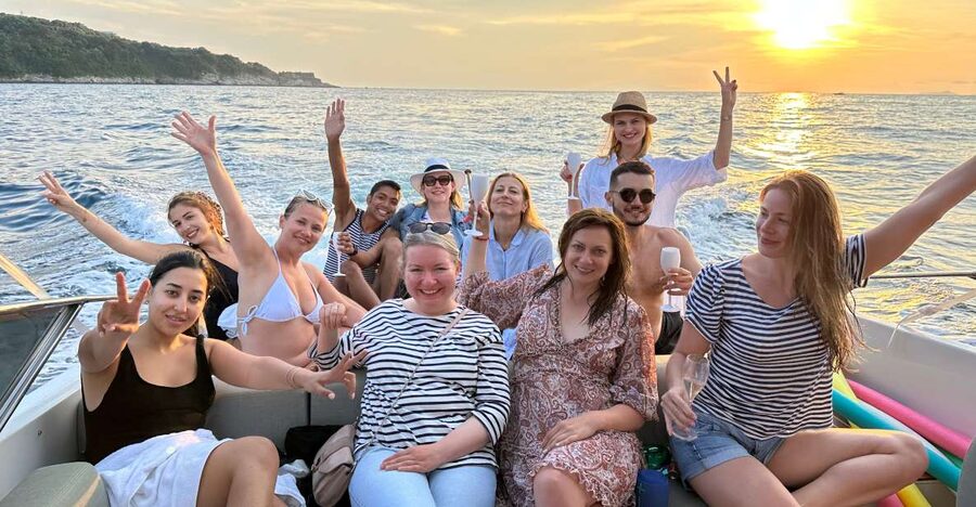 Sorrento: Scenic Boat Tour with Aperitif - Puolo Bay and Massa Lubrense: fishing-village charm with Vesuvius in sight