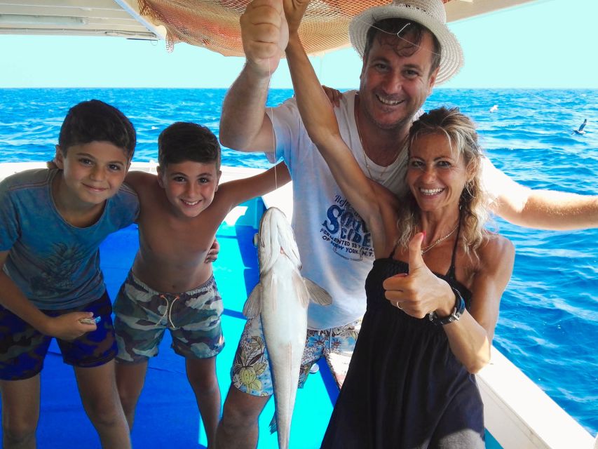 Sorrento: Sea-Fishing Tour with Lunch Onboard - Key things to notice before you book