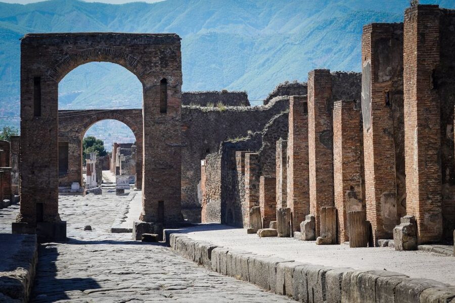 Sorrento: Skip-the-Line Pompeii Express Tour by Train - Price and value: what $63 buys you