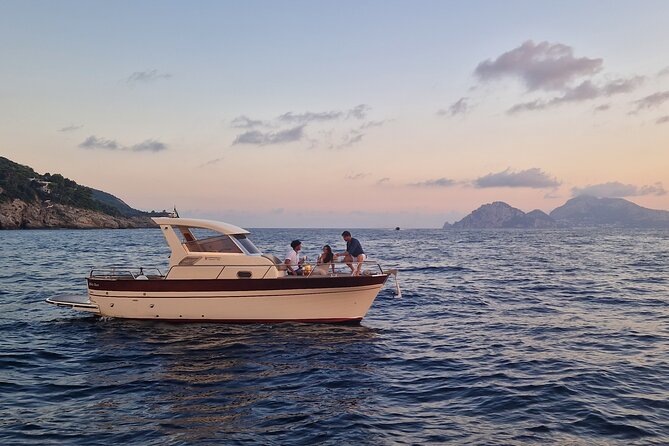 Sorrento Sunset Aperitif Cruise: Sip, Sail & Soak in the Views - Quick hits: what makes this cruise work