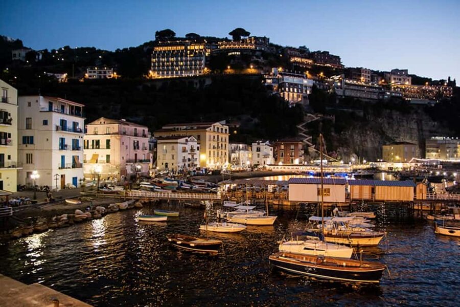 Sorrento: Sunset City Walking Tour with Limoncello Tasting - Vallone dei Mulini: The Valley View and the City’s Geology
