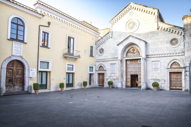 Sorrento Walking Tour & Limoncello Tasting - Key highlights to look for