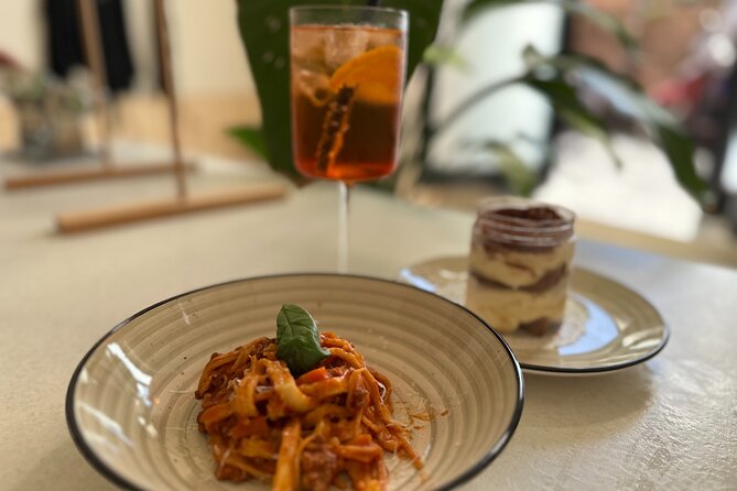 Spritz and Spaghetti Cooking Class - What you actually do in the 2-hour class (spritz, pasta, tiramisu)