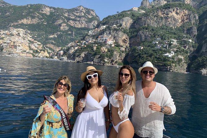 Sunset boat experience in Sorrento coast - Boat Comfort, Cleanliness, and the 2024 Refit Question