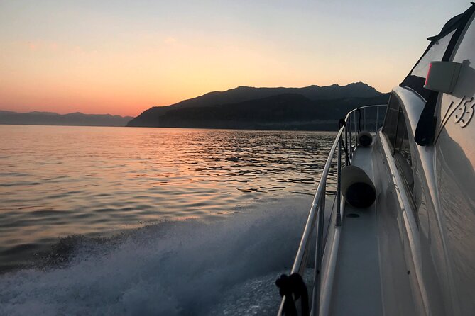 Sunset Luxury: Capri on fire - Time, Weather, and the 2-Hour Reality Check