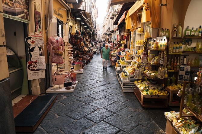 Sunset Stroll: Sorrento Small Group Walking & Food Tour - Group size of 15: what intimacy changes for your food stops