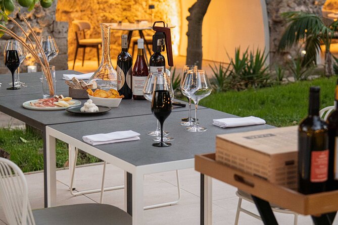 Tasting of 5 Wines with Typical Products in Sorrento - Lemon Grove Setting Near Piazza Tasso