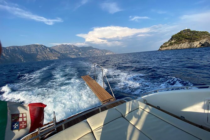 The 2 South gems: Capri and Positano Day Cruise - Nerano on the way back: a calmer coastal counterpoint