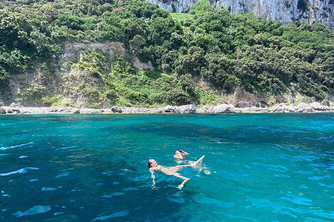 Tour Privato di Capri in Barca - Who this private Capri boat tour is best for