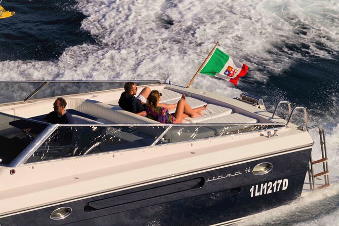Tours on Itama 50: Capri, Amalfi Coast, Ischia and Procida - Why an Itama 50 private day from Sorrento feels different