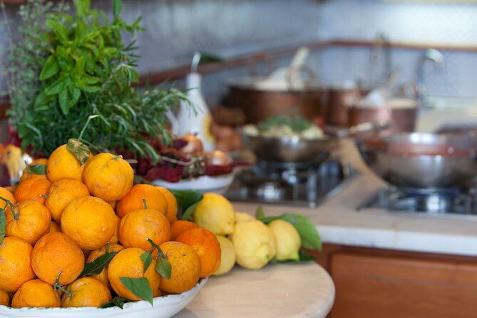 Traditional Neapolitan cooking class - The Class Flow: From Sorrento Pickup to a Full Meal