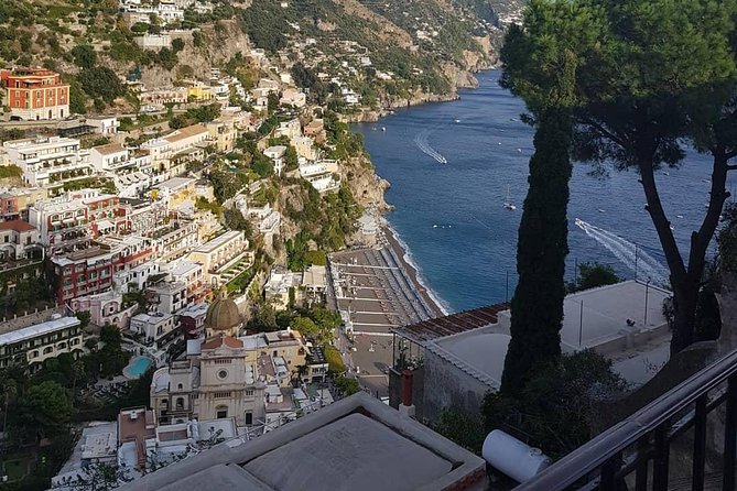 Transfer From Naples airport or station to Positano and vice versa - English support and real communication when plans change