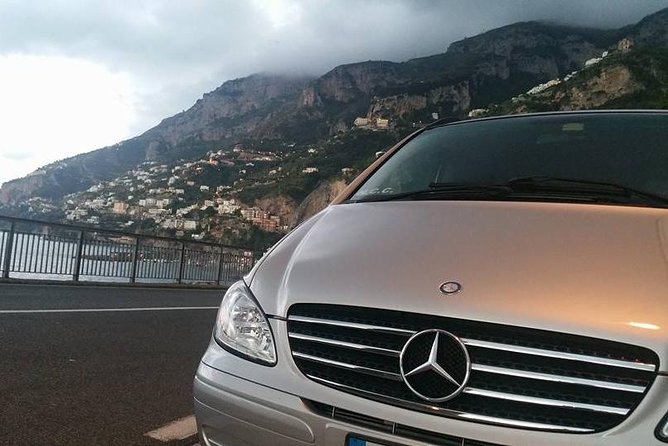 Transfer Naples to Sorrento with stop to visit Pompeii ruins - Riding in comfort: Mercedes, Wi-Fi, A/C