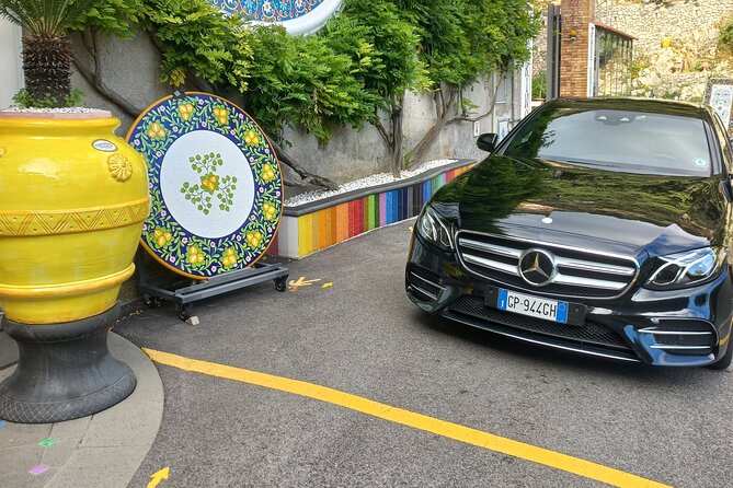 Transfer private from Positano to Naples or viceversa - Private Door-to-Door Naples–Positano Transfer