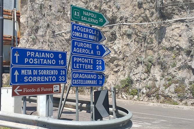 Transfers from Sorrento to Naples / viceversa - Sorrento to Naples transfers that feel like a reset button