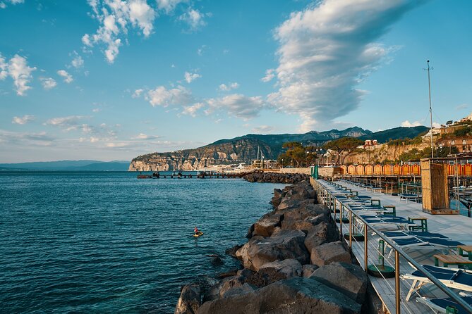 Yoga Experience - Sorrento - The hour itself: pacing from warm-up to savasana
